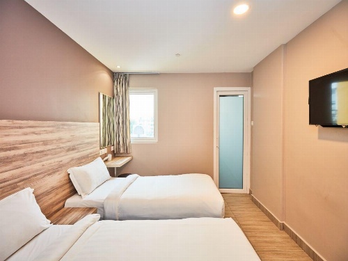 ibis budget Singapore Crystal image 32